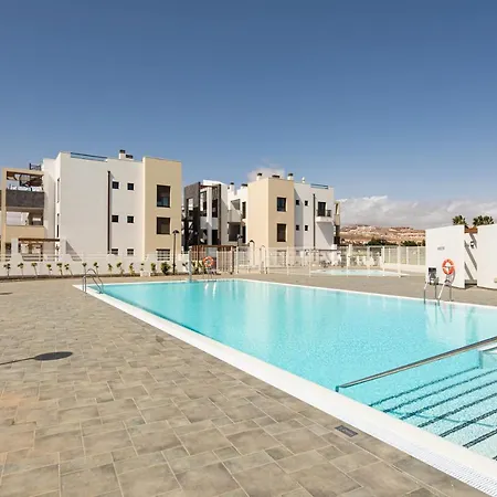 Apartamento En Residencial De Lujo Con Parking Piscina Y Terraza