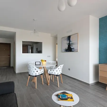 Apartamento En Residencial De Lujo Con Parking Piscina Y Terraza Appartamento